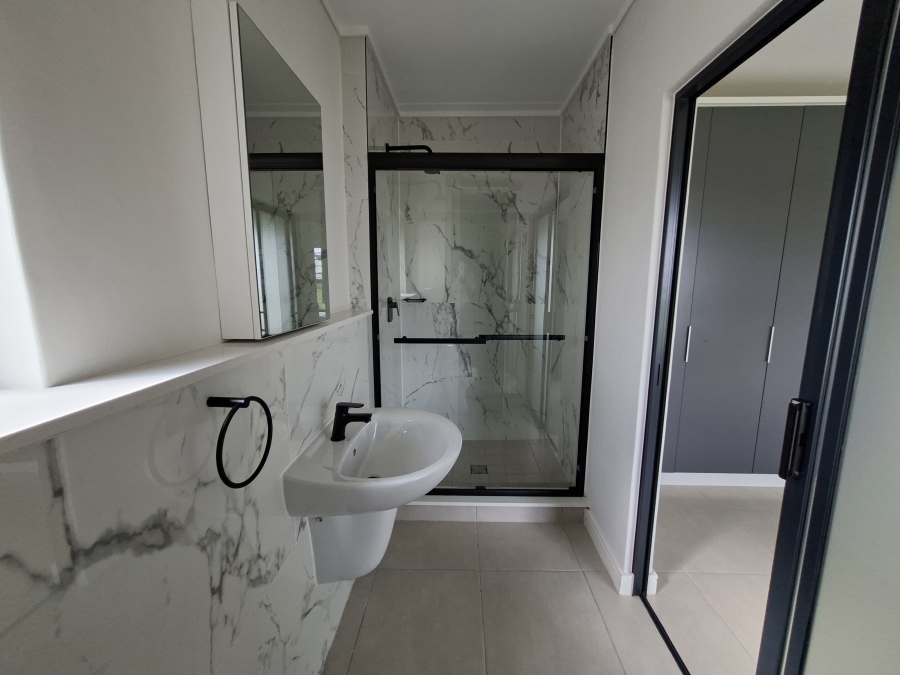 To Let 3 Bedroom Property for Rent in Croydon Western Cape